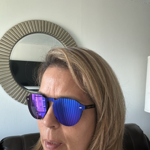 HAWKERS UNISEX SUNGLASSES DRIVE POLARIZED - Picture 4 of 7